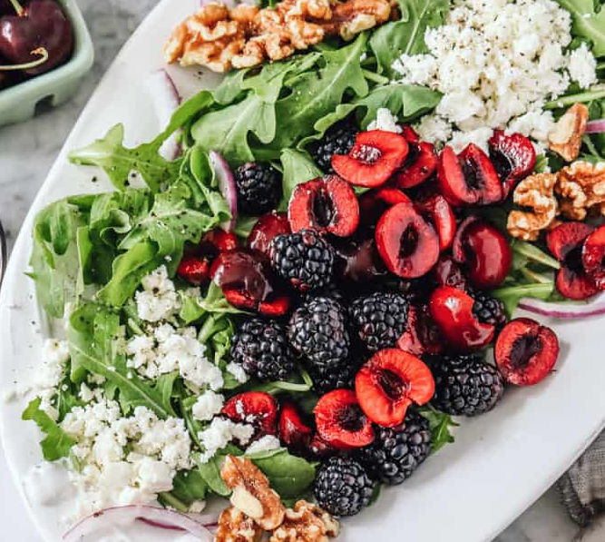 Arugula Salad with Berries