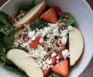 Strawberry Vinaigrette Spinach Salad