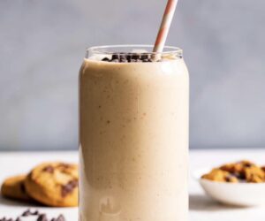 Chocolate Chip Cookie Smoothie