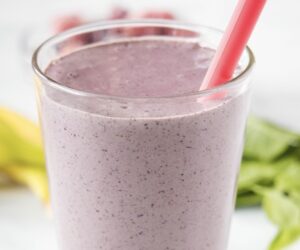 MIXED BERRY SMOOTHIE